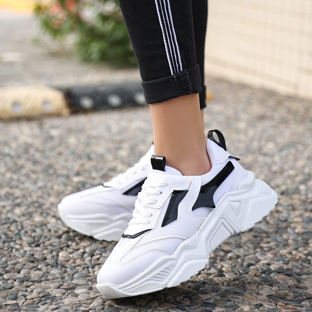 Women's White Leather Black Detailed Lace-Up Sports Shoes - STREETMODE™