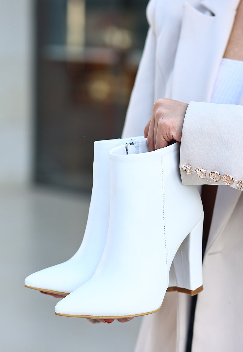 Women's White Skin Heeled Boots - STREETMODE™
