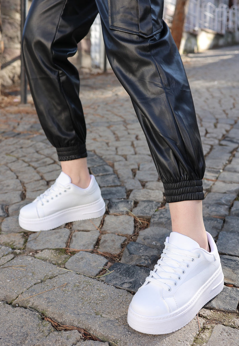 Women's White Skin Lace-Up Sports Shoes - STREETMODE™