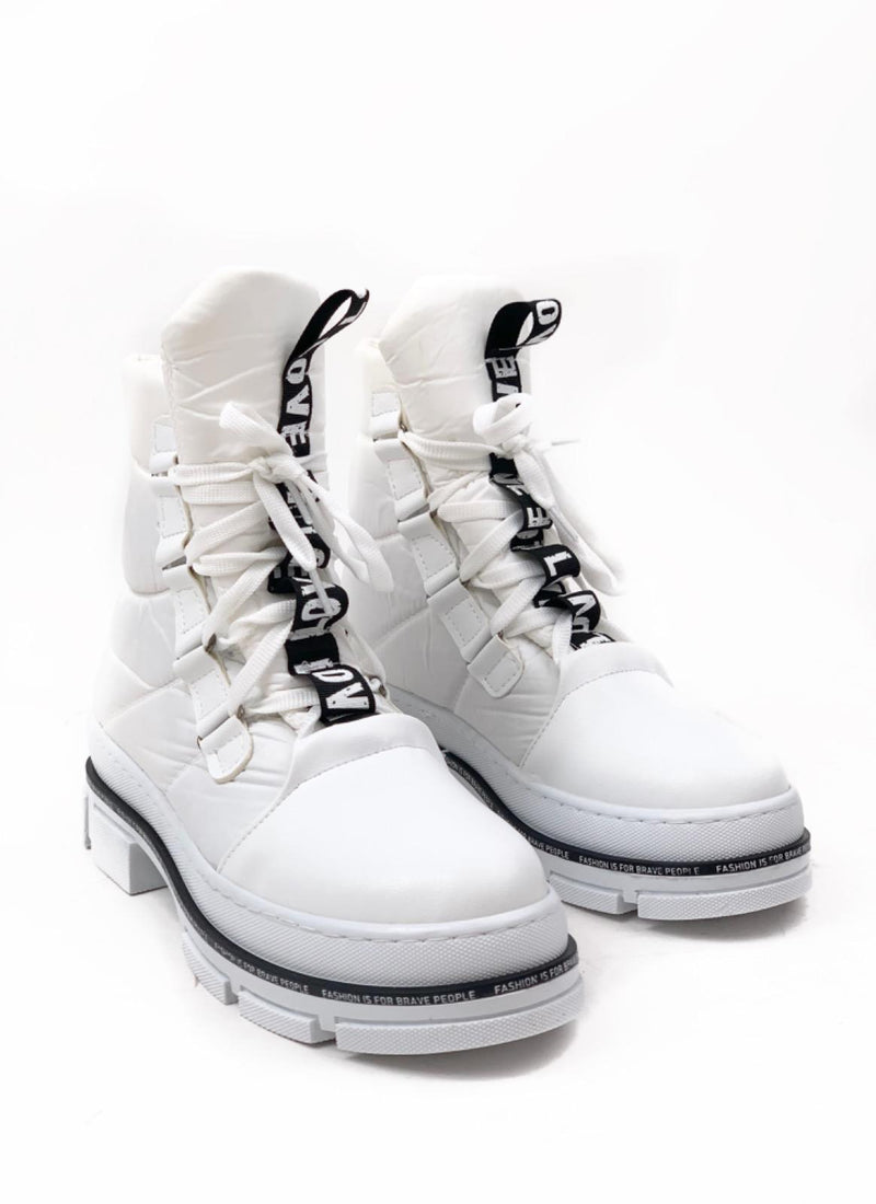 Women's White Thermopra Parachute Fabric Snow Boots - STREETMODE™