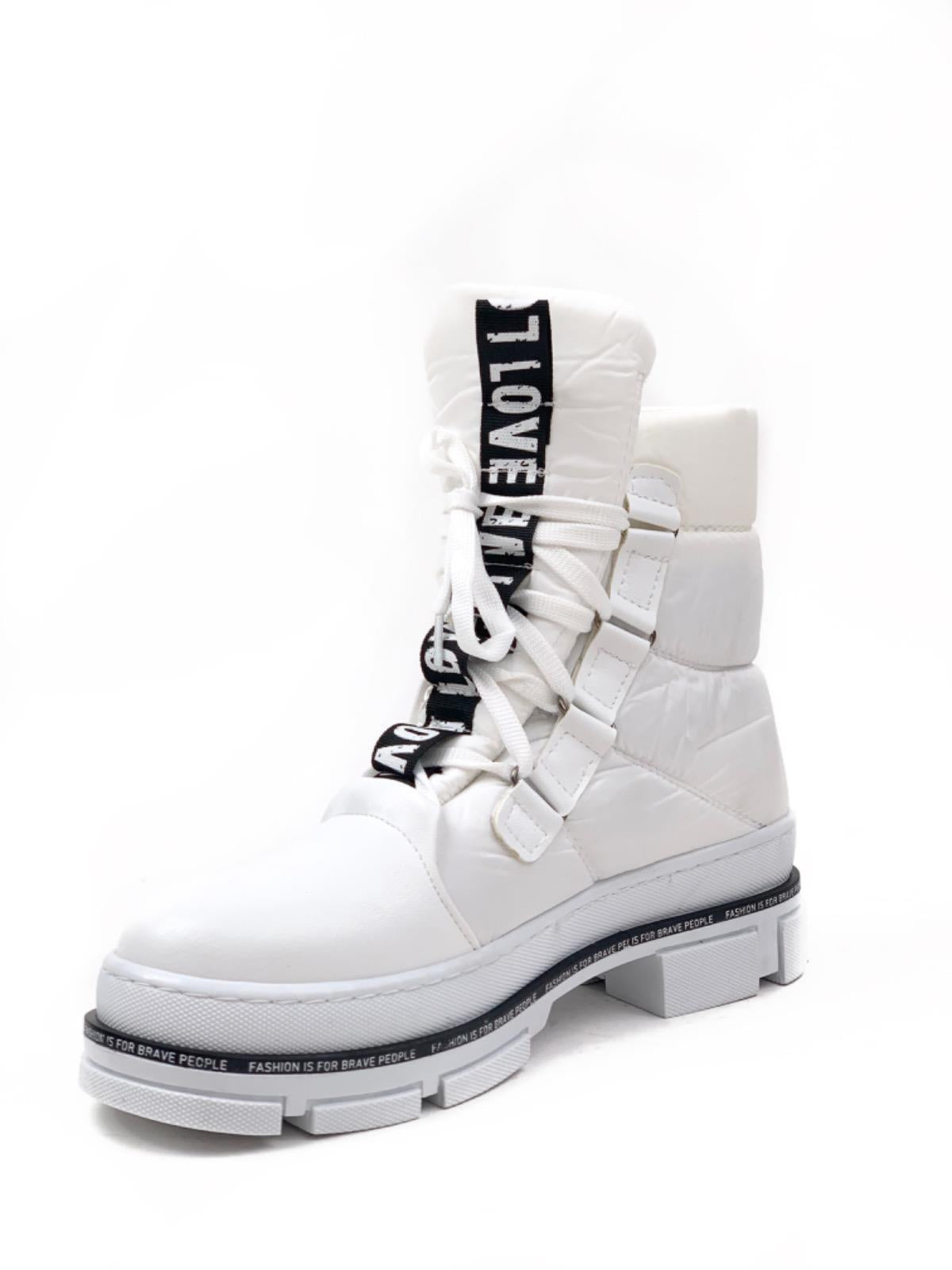 Women's White Thermoprat Parachute Fabric Snow Boots - STREETMODE™