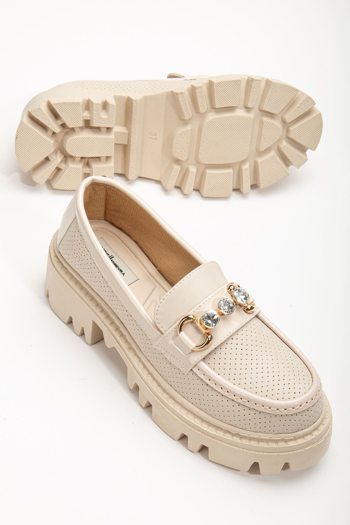 Women's Yesenia Cream Diamond Detailed Buckle Oxford Shoes - STREETMODE™