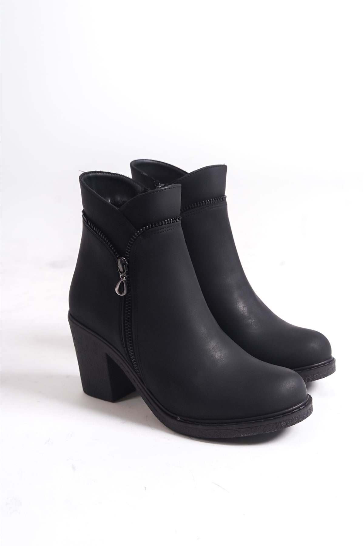 Zana Black Heeled Zippered Leather Women's Boots - STREETMODE™